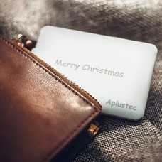 客製英文刻字 | KableCARD 都市生存卡(白) 搞定充電所有事